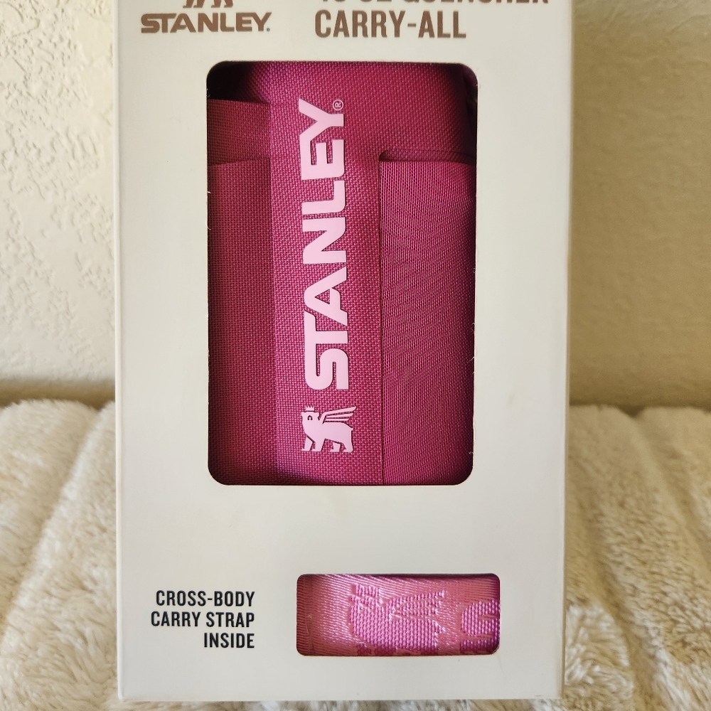 The All Day 40 OZ Quencher Carry-All Fuchsia - Picture 5 of 5